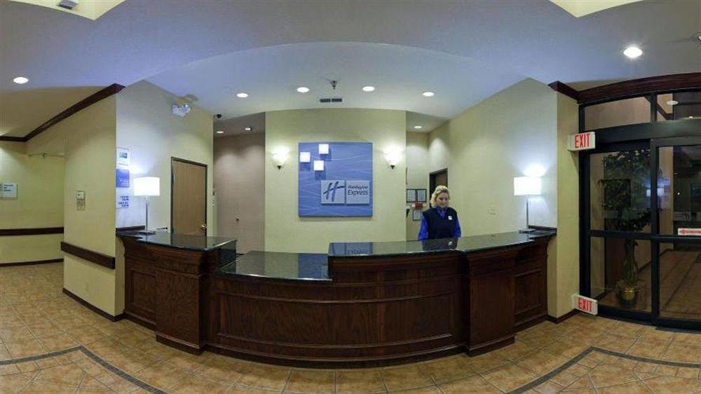 Holiday Inn Express Hotel And Suites Abilene By Ihg Zewnętrze zdjęcie