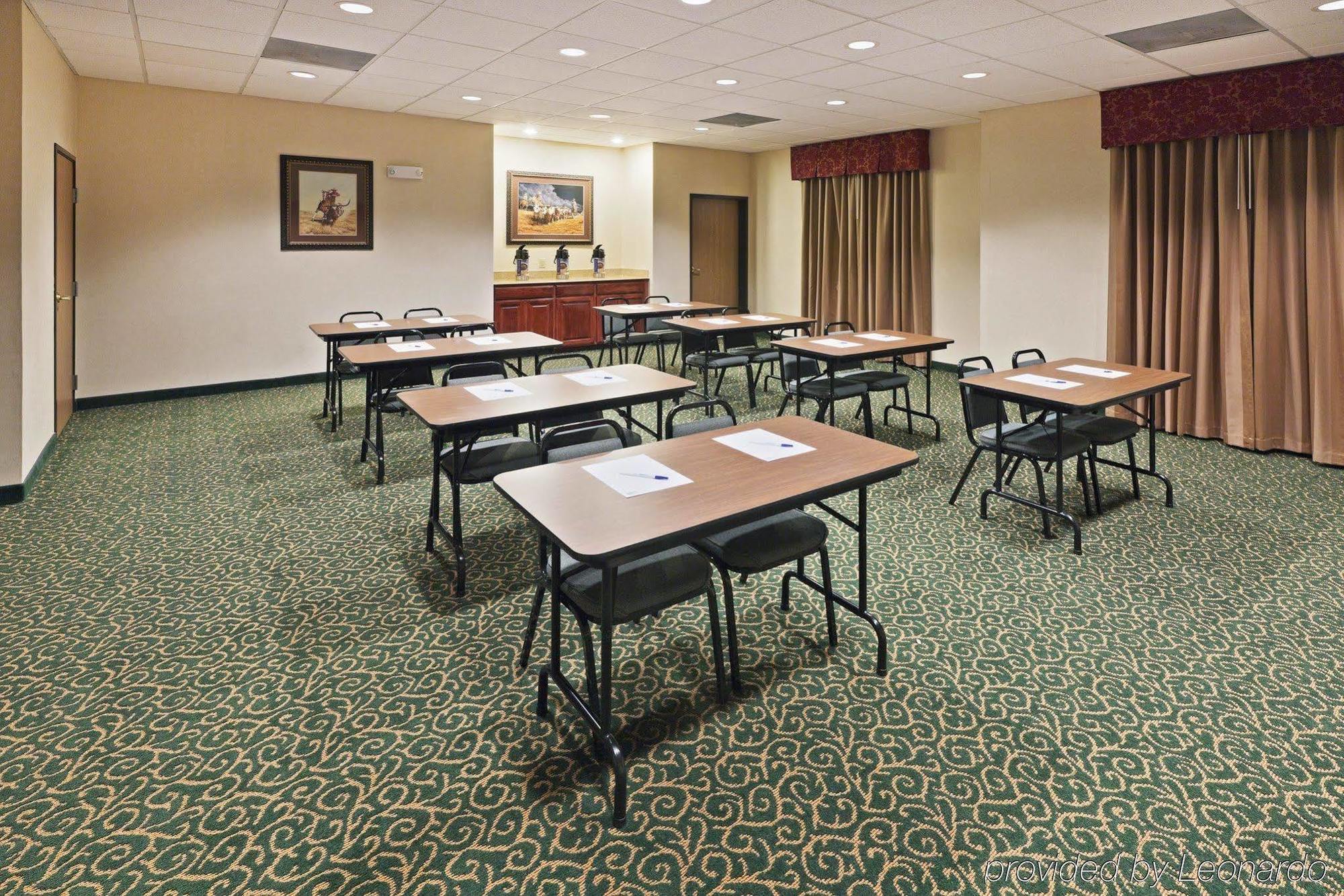 Holiday Inn Express Hotel And Suites Abilene By Ihg Zewnętrze zdjęcie